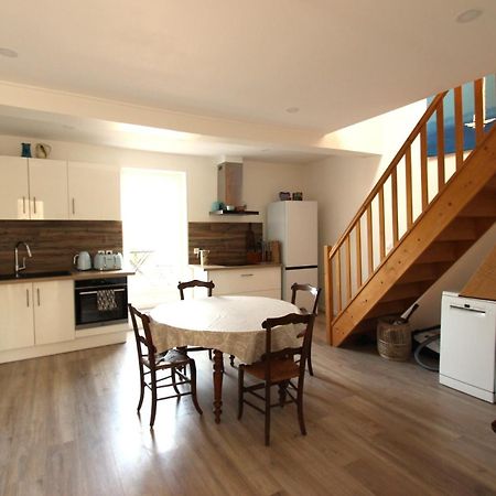 Joli Appartement Avec Balcon Au Coeur De Форкалькье Экстерьер фото